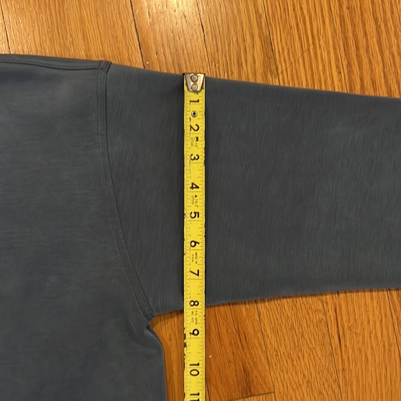 Lululemon crew size medium blue-gray - Picture 7 of 9